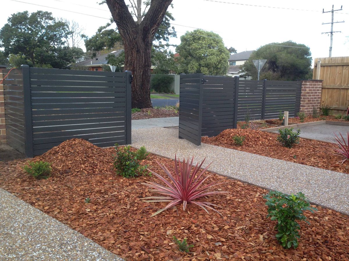 AccoladeScreens's tweet image. ALISCREEN Manual &amp;amp; Automatic Gates by Accolade®
Give your property a stylish and convenient entrance with a variety of manual and automatic gates from Accolade® Screens. Call us now for a FREE quote! 03 9583 0373 
accoladescreens.com.au/products/autom…
#AutomaticGates #ManualGates #SlidingGates