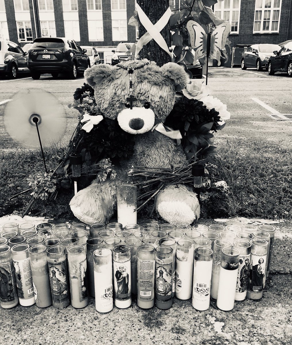 indianaboognish's tweet photo. #JusticeForEricLogan @PeteButtigieg where are you? https://t.co/DpclxazwQf