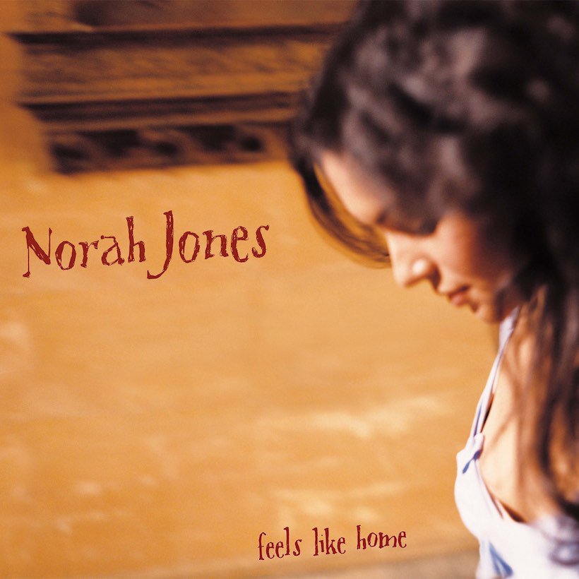 NorahJones's tweet photo. Norah's 2004 album "Feels Like Home" -- The Deluxe Edition has just been made available digitally for the first time. It features 3 bonus tracks that are new to streaming: "Sleepless Nights" "Moon Song" &amp; "I Turned Your Picture to the Wall." https://t.co/qIaLaZAtIu https://t.co/VPHNMhdkIm