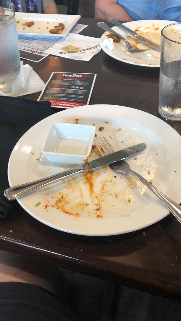 JasonBangert's tweet photo. Meant to take a picture before I ate, but the @HyVee market grille pony shoe was too good!  #217FoodWeek https://t.co/YBhXvSMIHL
