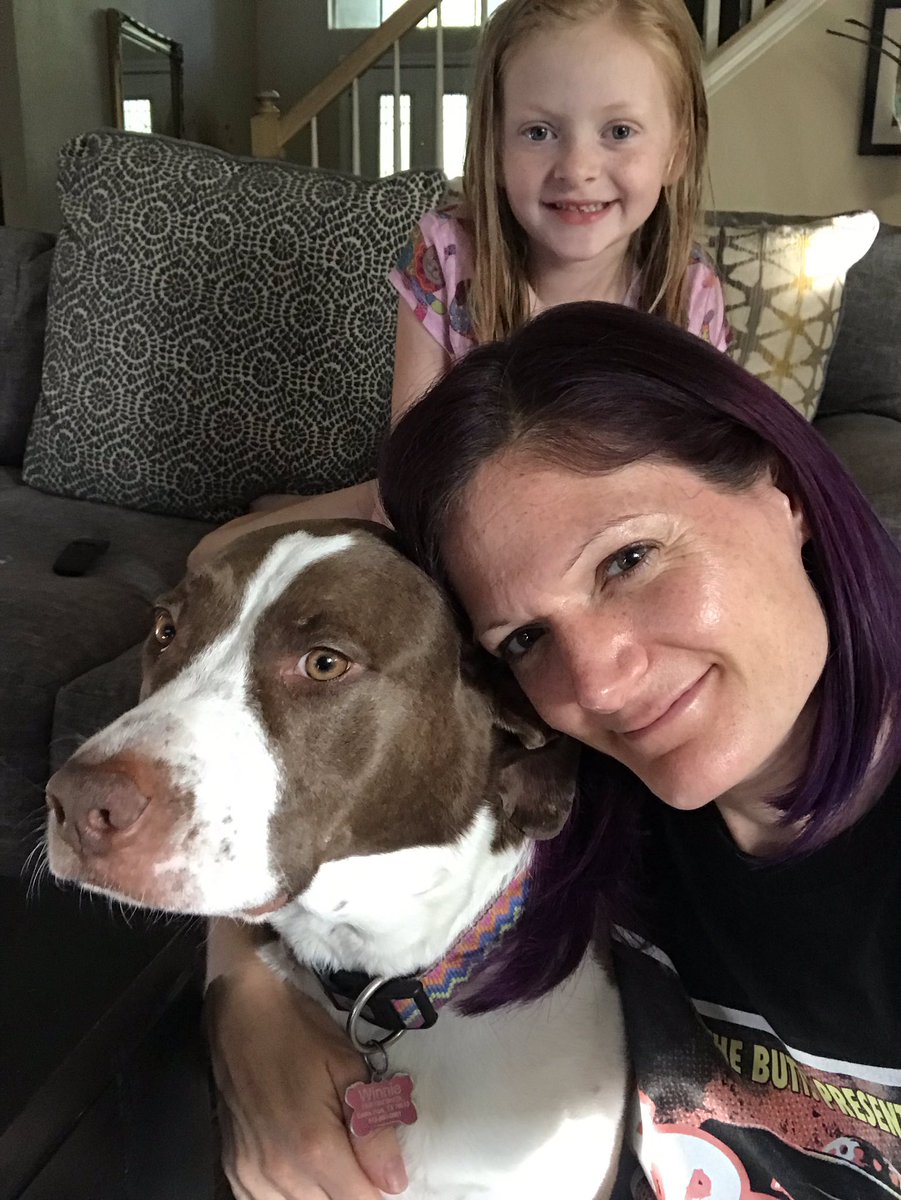 JennMHarris's tweet photo. Fur baby selfie! #LTEBINGO #winnie #bug #atx @frankhousera1 https://t.co/RwPuluuOY5