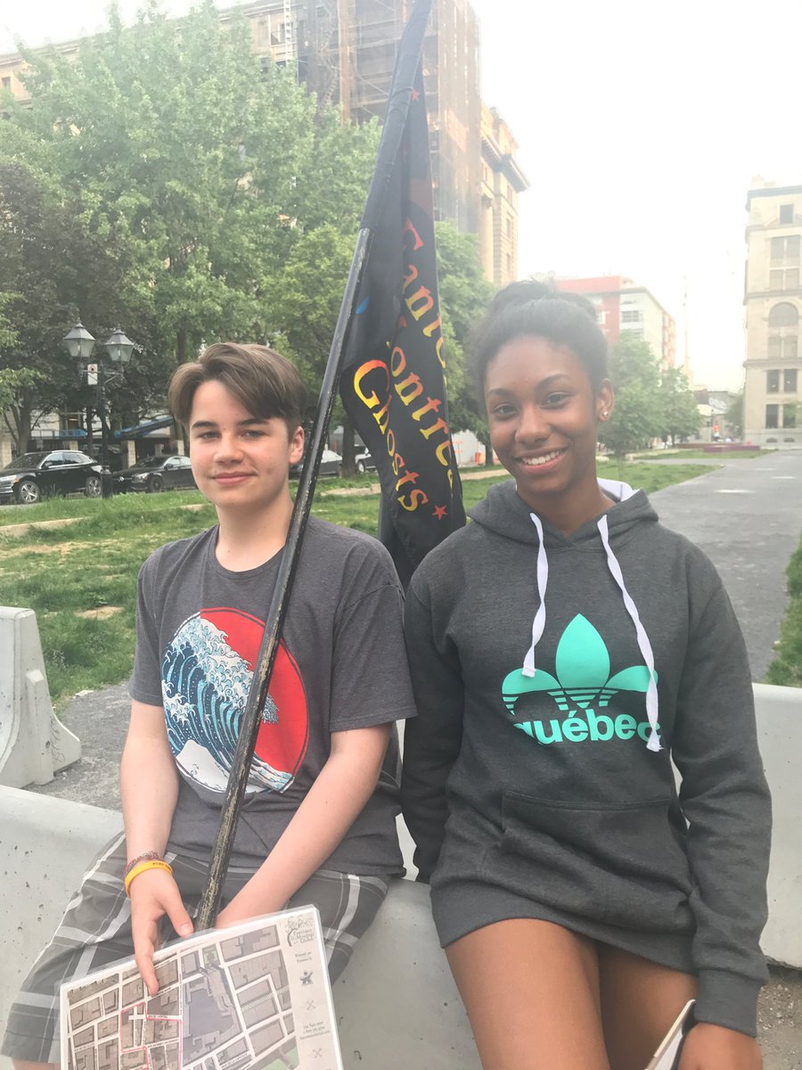 oxfordschoolhfx's tweet photo. Grade 9 Trippers went Ghost hunting in Vieux Montreal this evening! It was a beautiful evening for a walk on the water and admire the sights! #KnightsInQuebec #OxfordPride https://t.co/V4VrgTofSw