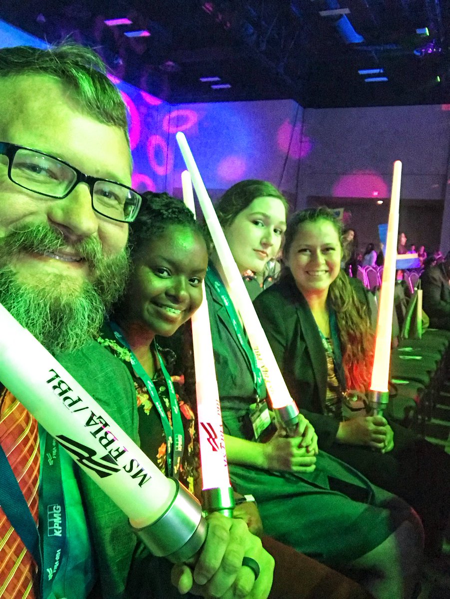 thomashaffey's tweet photo. @PBLatMUW is in San Antonio for #NLC19! #Wineveryday
#MSNLC @MIssissippiPBL @MUWedu https://t.co/qmB27RbjD0