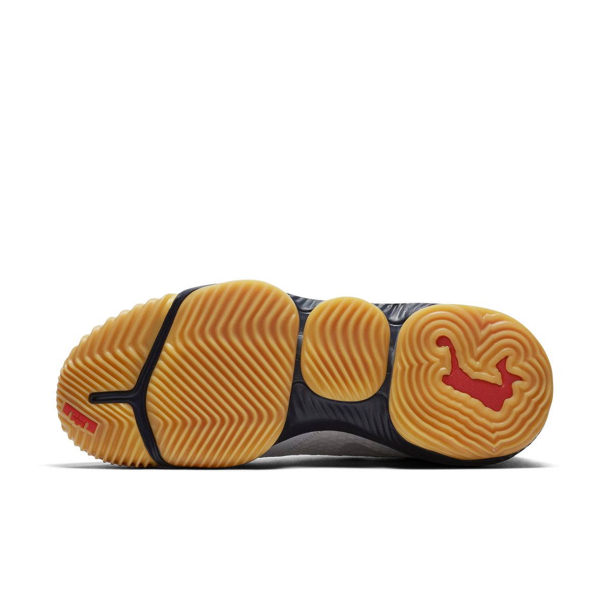 lebron 16 low americana