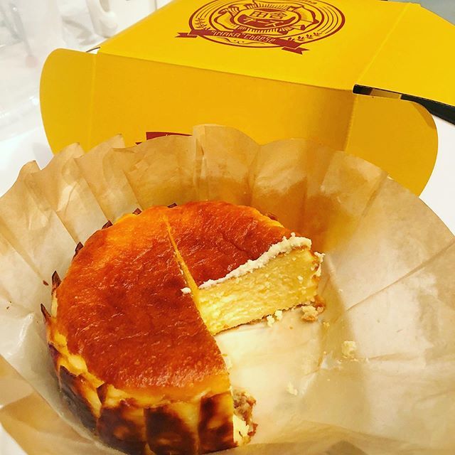 零亜 パティシエ エス コヤマの田舎のチーズケーキがめちゃめちゃ美味しかった 超濃厚 なのに後を引かない甘さ おいしい Sweets Cake スイーツ ケーキ パティシエエスコヤマ チーズケーキ Cheesecake T Co Znq9w09gao T Co 零亜 パティシエ エス コヤマの田舎のチーズケーキがめちゃめちゃ美味しかった 超濃厚 なのに後を引かない甘さ おいしい Sweets Cake スイーツ ケーキ パティシエエスコヤマ チーズケーキ Cheesecake T Co Znq9w09gao T Co