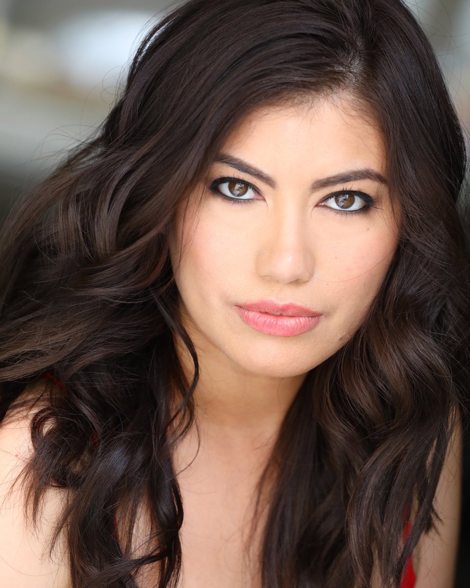 gloriaalvizar's tweet photo. Why so serious? 🤡 

#headshot #la #actor #actorslife #latina #mexican  #latinaactress #mexicanactress #actress #work #auditions #motivation #pilotseason #actorsaccess #tvseries #netflix #network #cbs #cw #nbc #movie #hulu #amazon #prime #laheadshot #model #fierce #women https://t.co/THQOYbEBWh