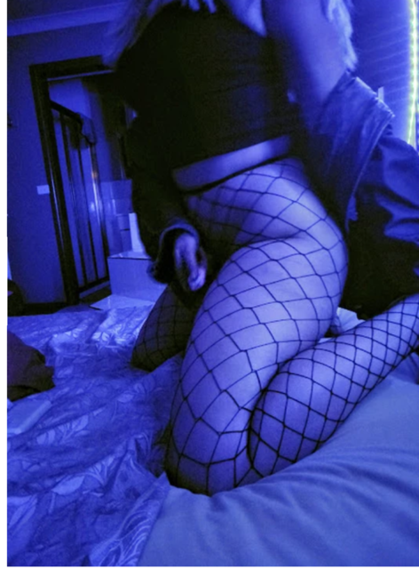 missalixcooper's tweet photo. #Dubbo I've just arrived into town and I'm ready to play! I'm here all afternoon and tomorrow morning until check out. Let's get freaky together! #aussieescort #touringescort #blondeplaymate #aussieescort https://t.co/mNmuUY4VNW