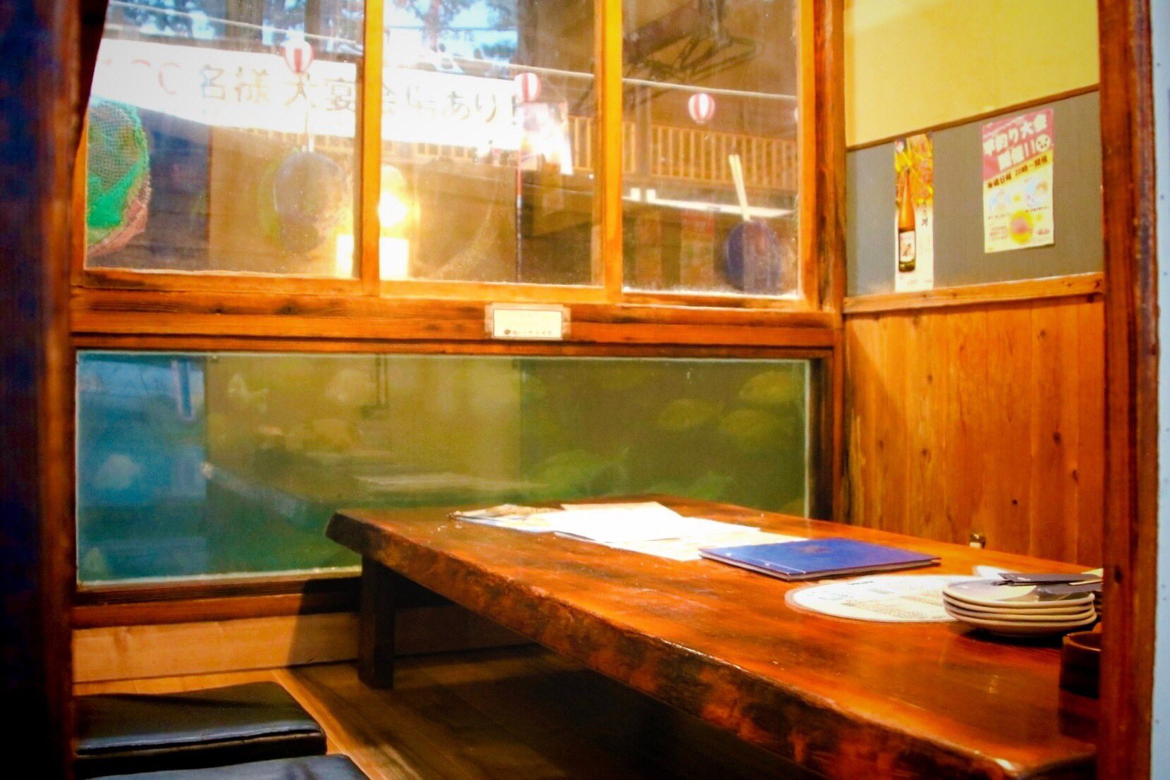 O Xrhsths デイリーホテル Sto Twitter 釣りをしながら楽しくお食事が出来る 釣船茶屋ざうお 船を取り囲むいけすには鯛やシマアジやヒラメがいっぱい お魚を眺めながらお食事をすることができます ざうお 釣船 釣船茶屋 釣り 船 居酒屋 お酒 活き造り