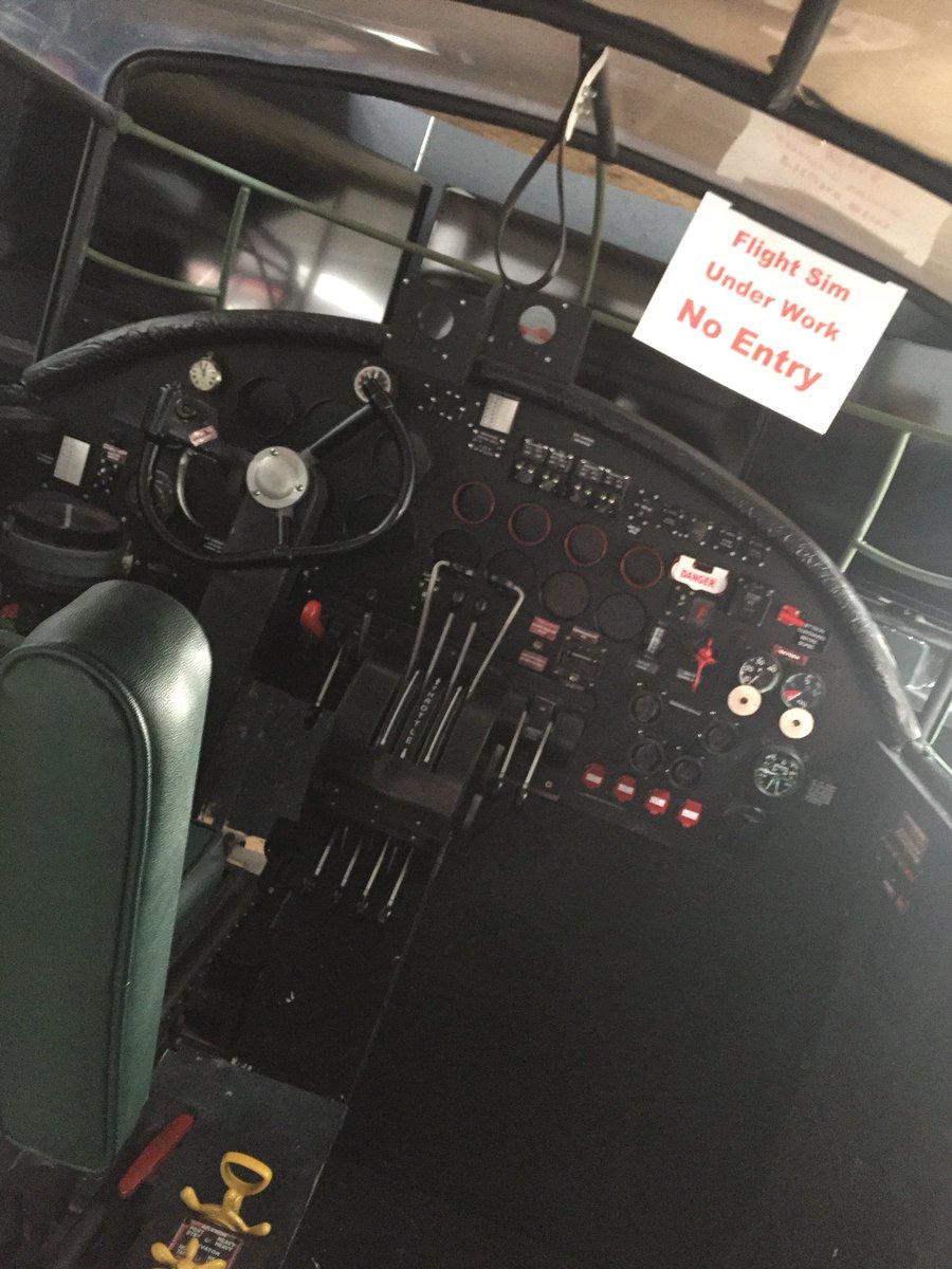 Lancaster Bomber Mk1 Simulator Experience tweet media