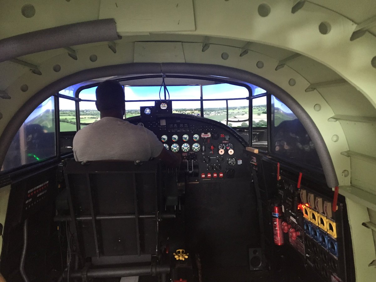 Lancaster Bomber Mk1 Simulator Experience tweet media