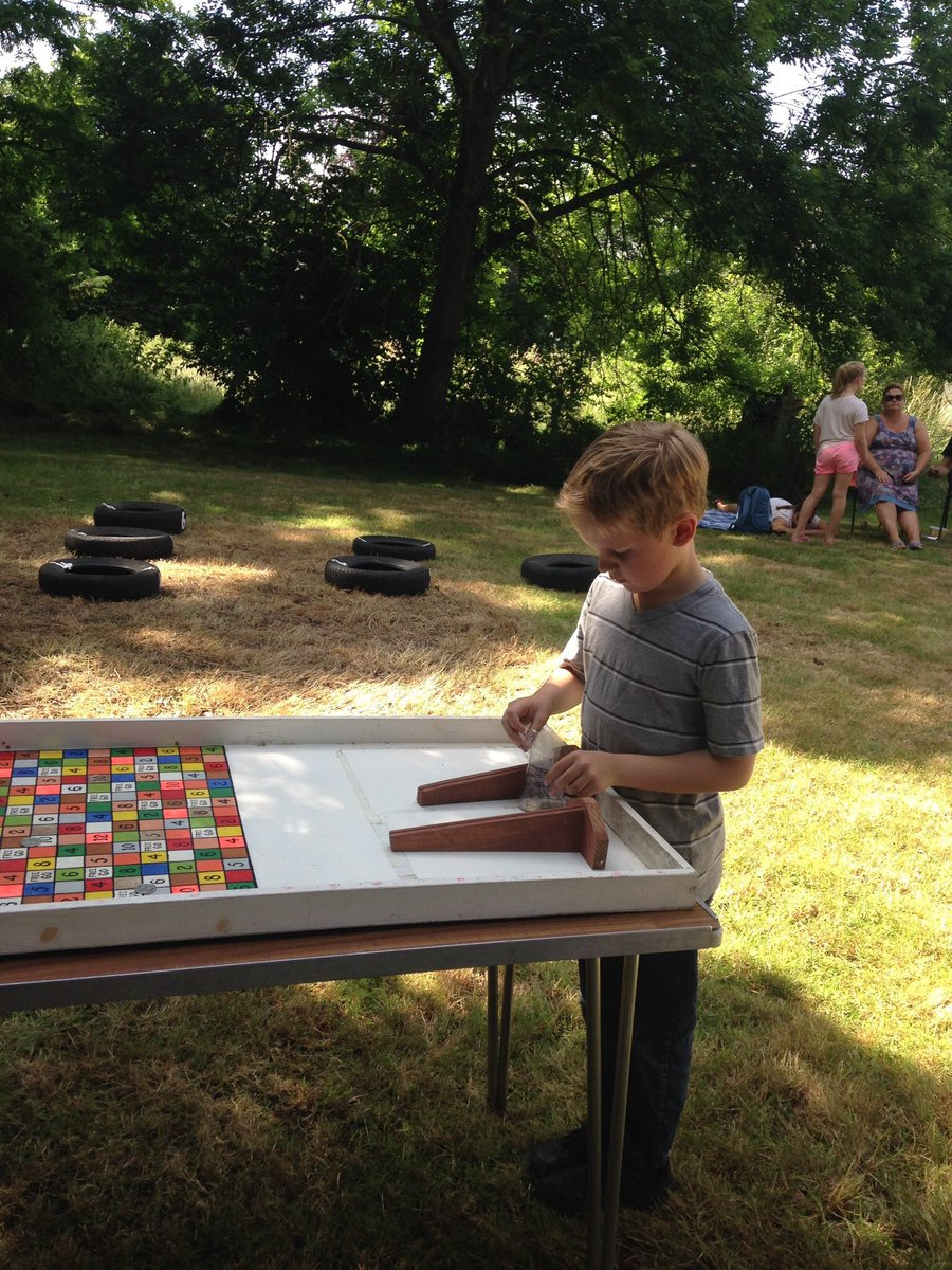 StMarysKelvedon's tweet photo. Sideshows popular at the #churchfete some have been in use for decades...still enjoyed by new generations What’s your favourite fete sideshow or game? #fete #screenlessfun #summer #enjoyment https://t.co/yOy75PNMp7