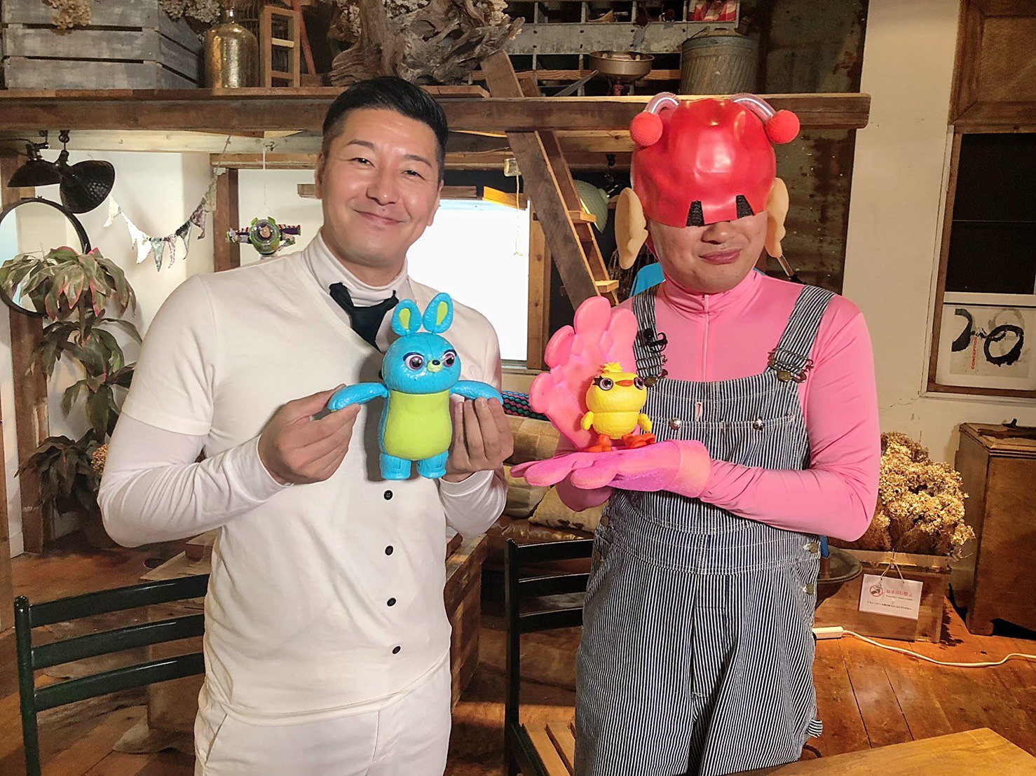 ディズニー スタジオ 新キャラ ダッキー バニー の日本版声優 チョコレートプラネット のお2人が出演する チョコレートプラネットの見たことないやつ工作室 が トイストーリー4 と夢のタッグ 何やら フォーキー が関係するとか 気になる