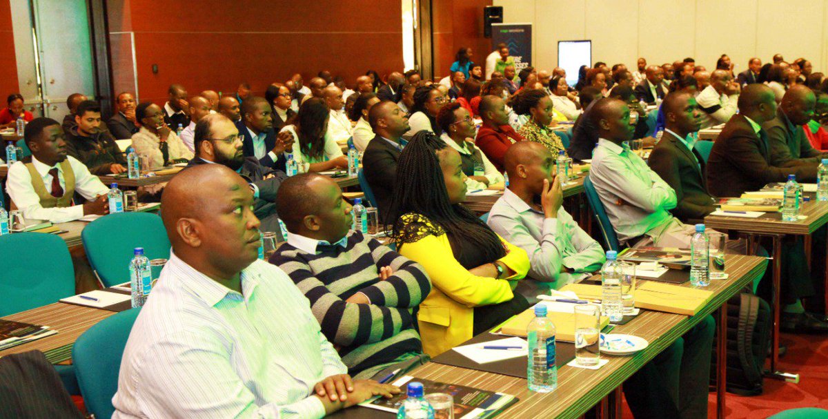 The audience at #SAGESESSIONSKE paying attention to <a href="/BRIGHTZEED/">Bright Mawudor,PhD</a> presentation on hacking. #CIOEA
#CIOTAISummitEA