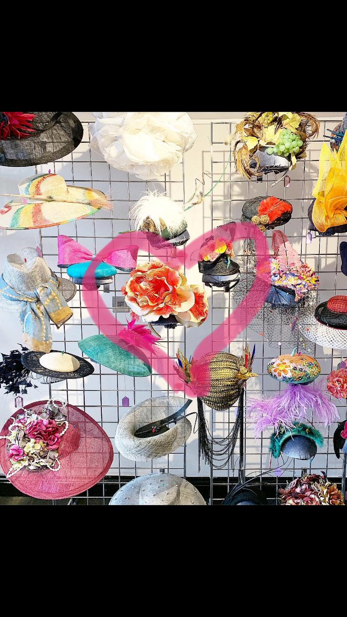 lilrosedesign's tweet photo. Here is one of my headpieces in the #xterrace #hatmosphere #hatgallery and #popupshop in the Brompton Gallery in #kensington #london , I have seven over there in all for the london set to peruse ! 😉 #littlerosedesign #millinery #headwear #hatmaker #fashion #ss19 #ascot https://t.co/fzdhNByw7n
