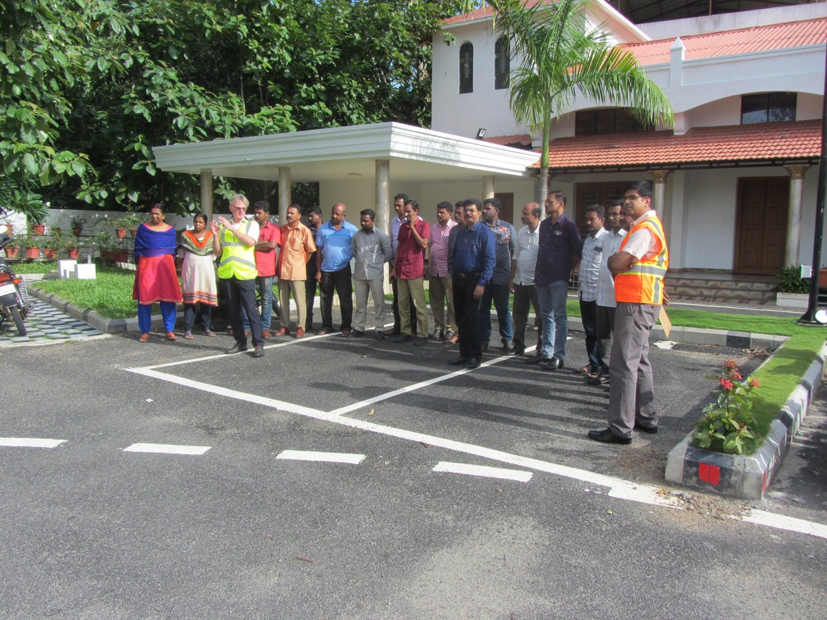 JPR_IND's tweet photo. Mr. Ravishankar Rajaraman and Mr. Sathya Kumar A. of JP Research have successfully completed a traffic management and road safety enforcement project for the Kerala State Road Transport, Government of Kerala. This project was conducted as a joint venture between TRL, UK and JPRI https://t.co/4MldjLaW2j