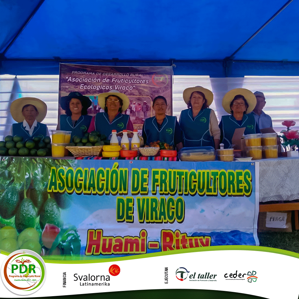 ArequipaPdr's tweet image. #VIRACO PRESENTE EN I FERIA PRODUCTIVA REGIONAL
ASFEV - Asociación de Fruticultores Ecológicos de Viraco expuso productos tradicionales de la zona como paltas, frutas,  miel de abeja, productos lácteos entre otros; bajo la asistencia técnica del  #PdrArequipa.
#ProvinciaCastilla