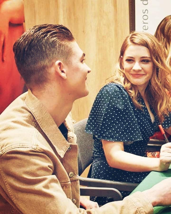 Monsemar_e's tweet photo. My #TeenChoice #ChoiceDramaMovie is @aftermovie @TeenChoiceFOX

Se lo merecen https://t.co/ddQJu5SQ2t