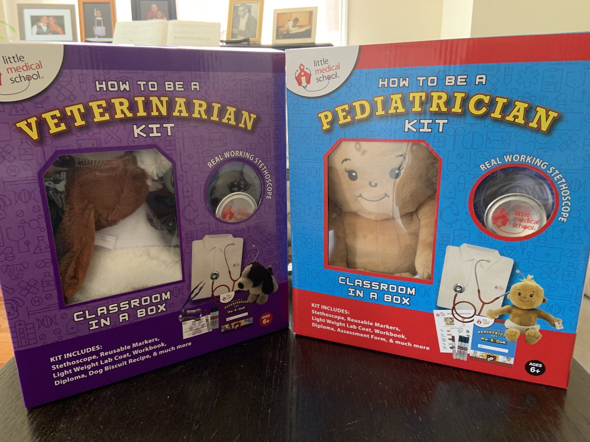 Tcase317's tweet photo. Thanks @tryazon and @Littlemedschool for the adorable Pediatrician + Veterinarian sets! πΆ π©π½ββοΈ #LMSinspire π¨π½ββοΈ #LMSfun β₯οΈ https://t.co/MjyT3buXQR