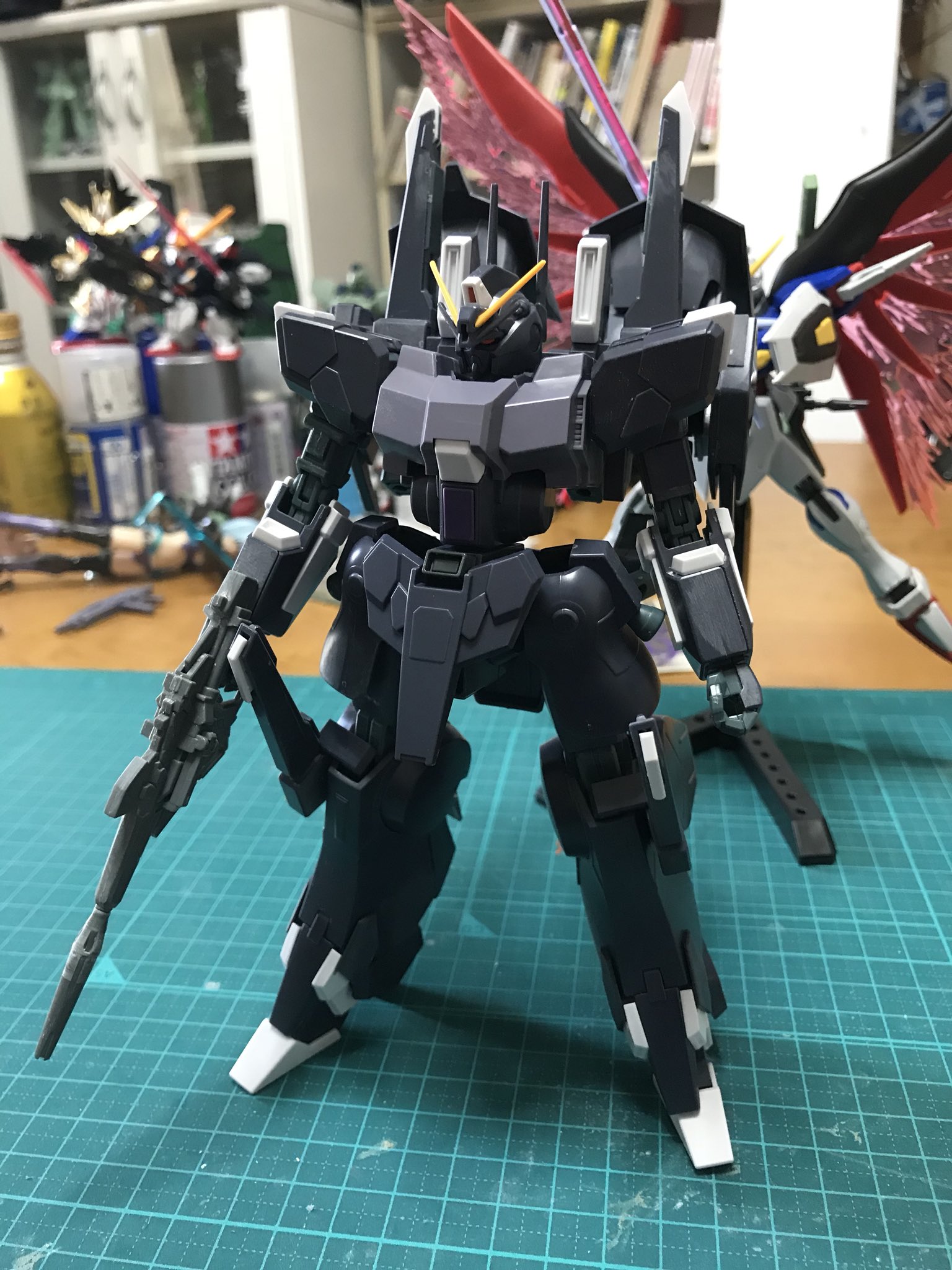 青木ハヤト シルヴァ バレト サプレッサー出来た カッコいい 膝が弱い