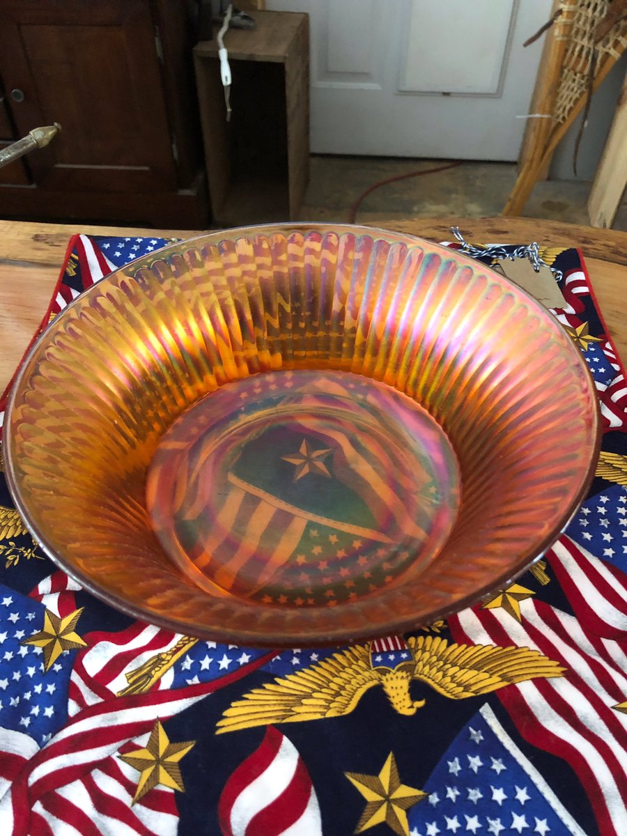 TealSeptember's tweet image. Checking out the #AntiqueShops yesterday. We saw lots of beautiful #Vintage and #Antique pieces.