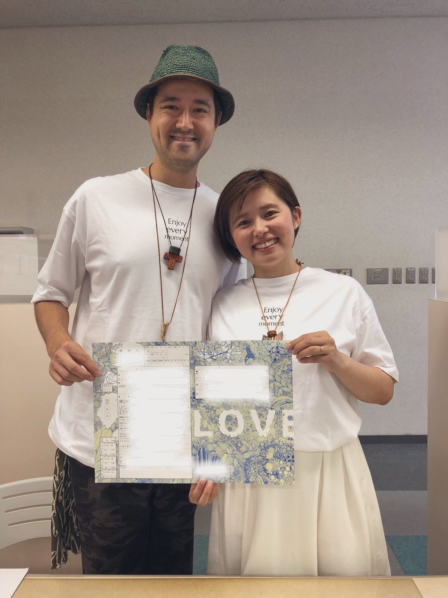 みそのバロンあやな 弥園バロン綾奈 もい 1年前にラジオで初共演 電話インタビュー した日である本日 6月25日に マシューまさるバロンさんと入籍いたしました Fantastictokyo のtシャツの文言通り一瞬一瞬をエンジョイします 芸能活動は夫婦でハブ みそのバロンあやな 弥園バロン綾奈 もい 1年前にラジオで初共演 電話インタビュー した日である本日 6月25日に マシューまさるバロンさんと入籍いたしました Fantastictokyo のtシャツの文言通り一瞬一瞬をエンジョイします 芸能活動は夫婦でハブ