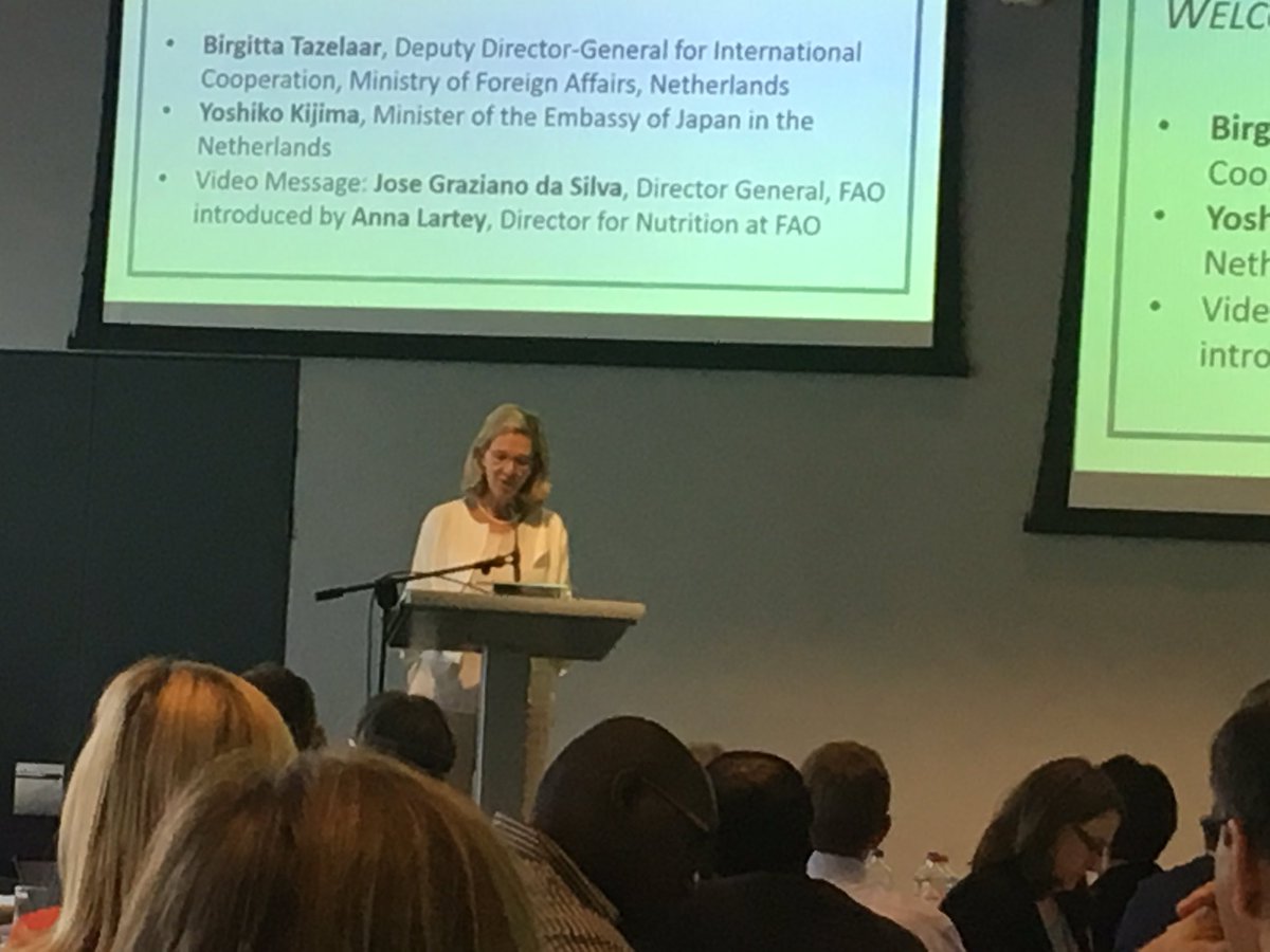 sarahcummings's tweet photo. @bmtazelaar @DutchMFA on the need for #healthy #sustainable #diets requiring action from large and small #companies, local and global, with #Dutchdiamond approach to end #malnutrition by #2030 involving also #government #NGOs and #academia with mention for @WUR #Road2Tokyo2020 https://t.co/CYSfHegDgV