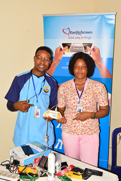 DrJayeoluwa's tweet photo. Kardioscreen works everywhere even in the rural hard to reach undeserved communities. It is a way to democratize cardiovascular care. your health facility needs this.#kardioscreen @imedrixinc @GanesanKeerthi https://t.co/C0i1psTOT9