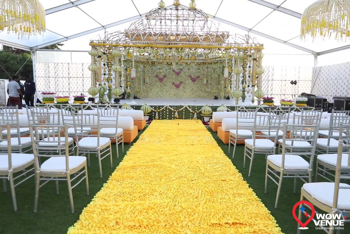 wowvenue_'s tweet photo. Book your Venue today with Wowvenue!!
Enquire Now: +91 96191 67775
https://t.co/ib7coOeu7L
#Wowvenuewedding #flowerdecore #mandap #wowvenue #reception #wedding #bride #love #weddingplanner #weddingphotography #weddings #engagement #weddingday #weddingphotographer
#recentevent https://t.co/eLq46tEQBY