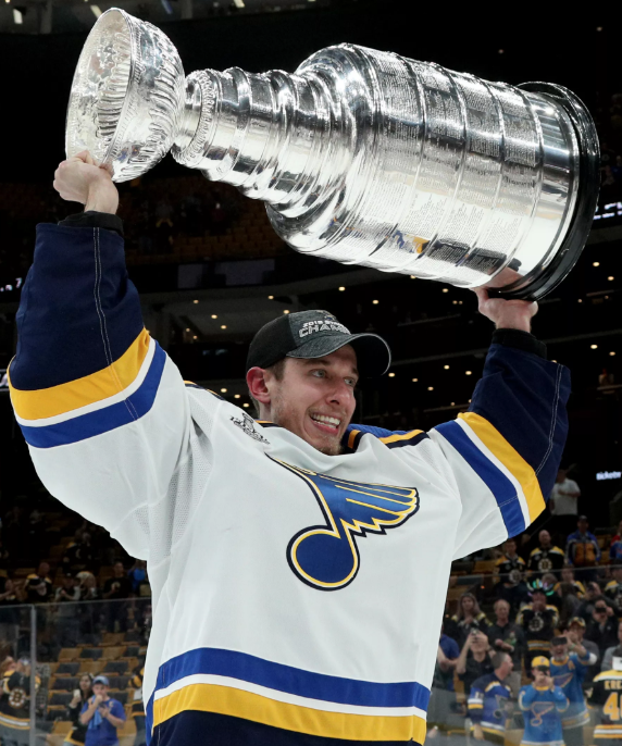 On this day in 2011, the St. Louis Blues selected some 6'1", 156-pound goaltender named Jordan Binnington with the 88th pick in the draft.

I wonder what he's up to these days.