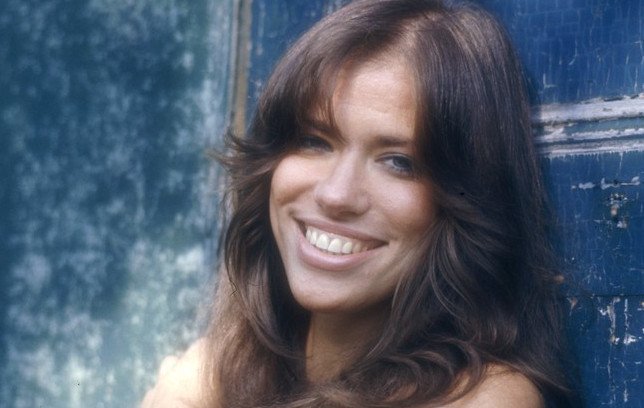 Happy Birthday to singer songwriter Carly Simon, born on this day in The Bronx, New York in 1945.   