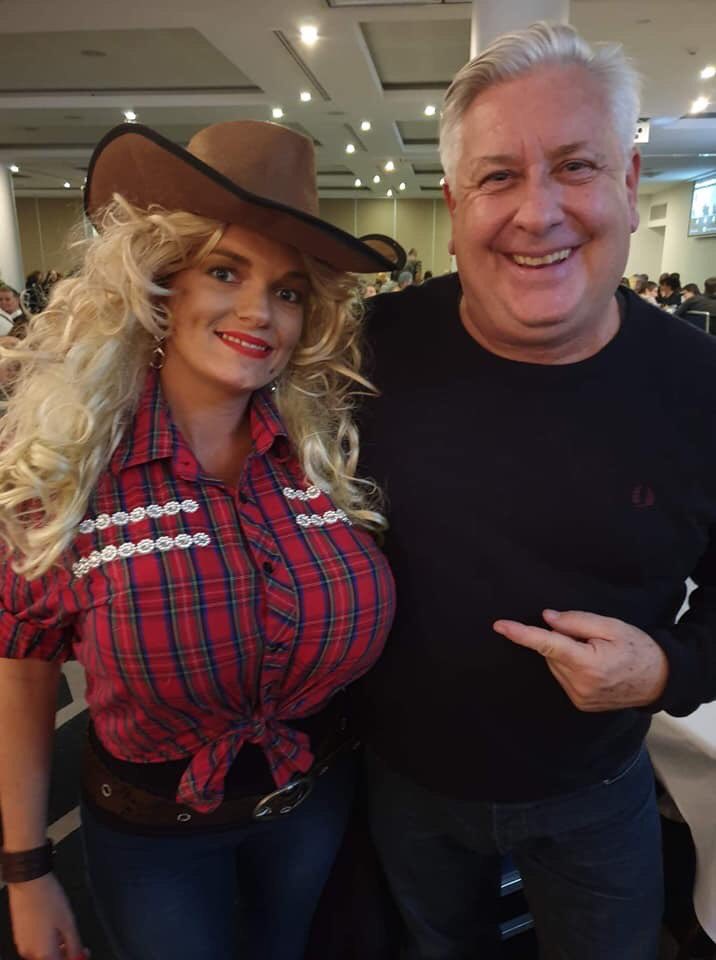 TriviaCoast's tweet image. When Dolly met Dicko!