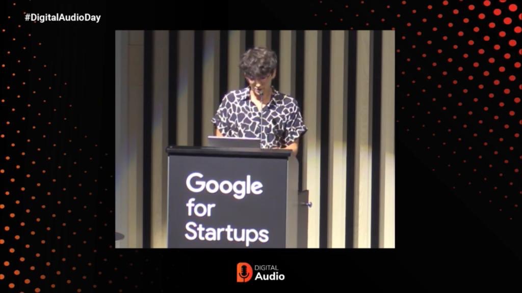 Podium_Studios's tweet photo. Algunas imágenes de la presentación de ayer de nuestra Directora @mjesusespinosa en el #DigitalAudioDay 🎧 Gracias a todos por venir a vernos 😊 https://t.co/NlPREbskHU