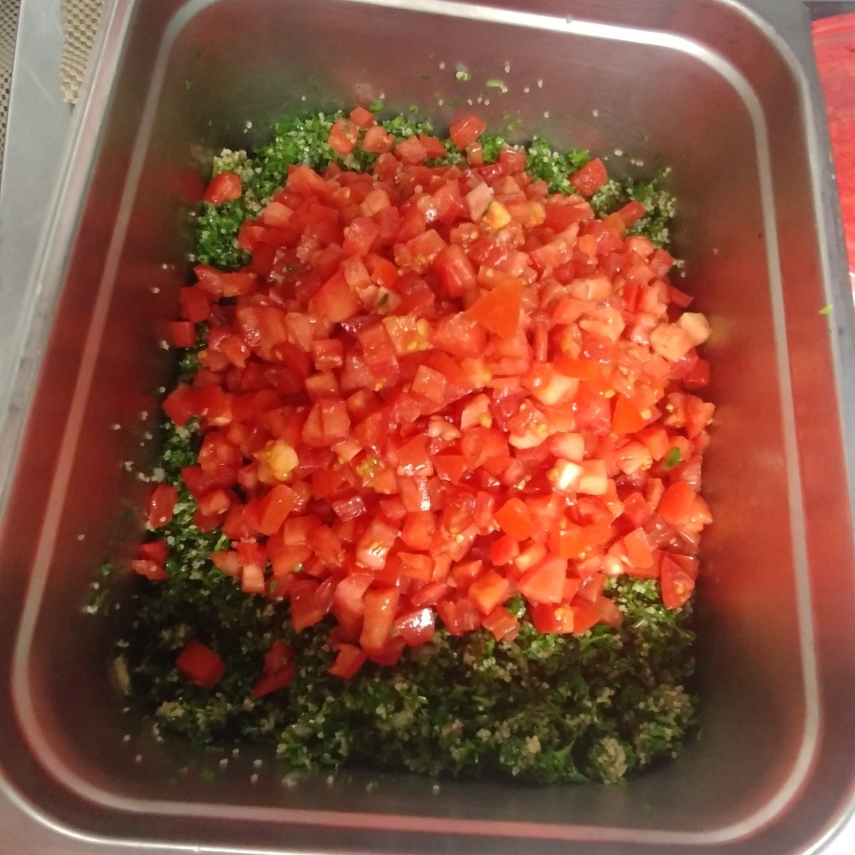 Tabouleh anyone??? For 24 Center St #Stafford #veganfood #Glutenfreefood #novafoodies #lebanesefood #foodtrucksva @danibelles17 @Danibelles2014 @litesweet16