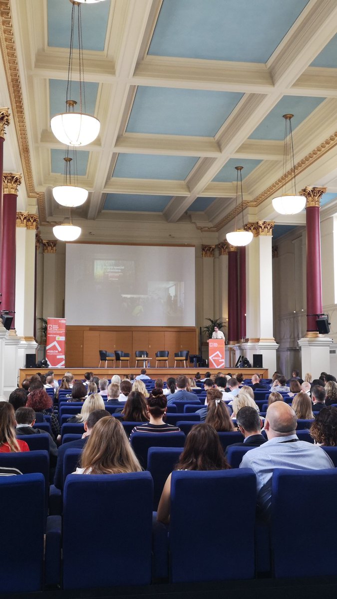 redbrickteam's tweet photo. Hearing from Richard Cook at @monzo - the future of banking, making it relevant and convenient for students. #GSLC19 https://t.co/osJNKKRiDr