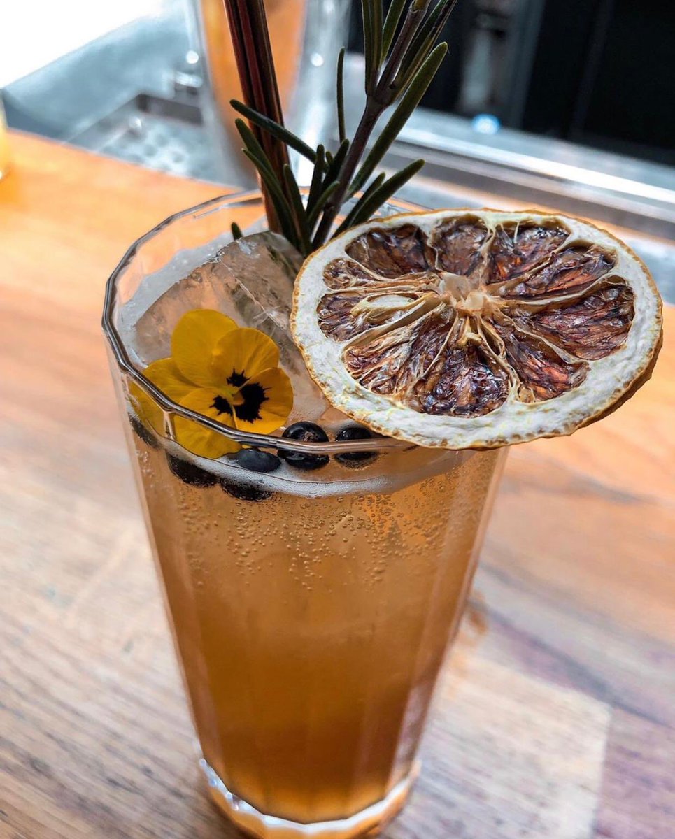 heddonstkitchen's tweet image. Looking for a night out with a twist? ✨ Experience something new and become a cocktail pro for the day 🍹 #CocktailMasterclass #ThingsToDoInLondon @tinygirleatsworld