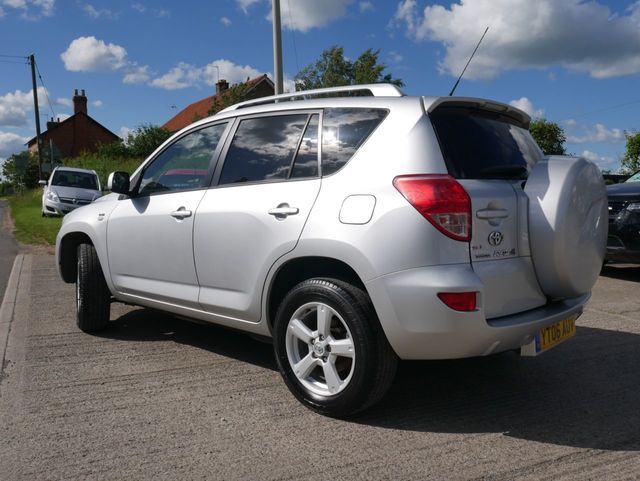 2006 TOYOTA RAV4 2.2 XT3 
£3,650

💥💰 FINANCE THIS VEHICLE FOR £77.21 PER MONTH💰💥

📞 01904 468514 ⠀⠀
💻 chrender.co.uk 

#FINANCE #CARFINANCE #NEWCAR #CHRENDER #YORK #YORKSHIRE #UKCARDEALER #UKCARSFORSALE #CARSFORSALEUK #TOYOTA #TOYOTARAV4 #RAV4 #TUESDAYMOTIVATION