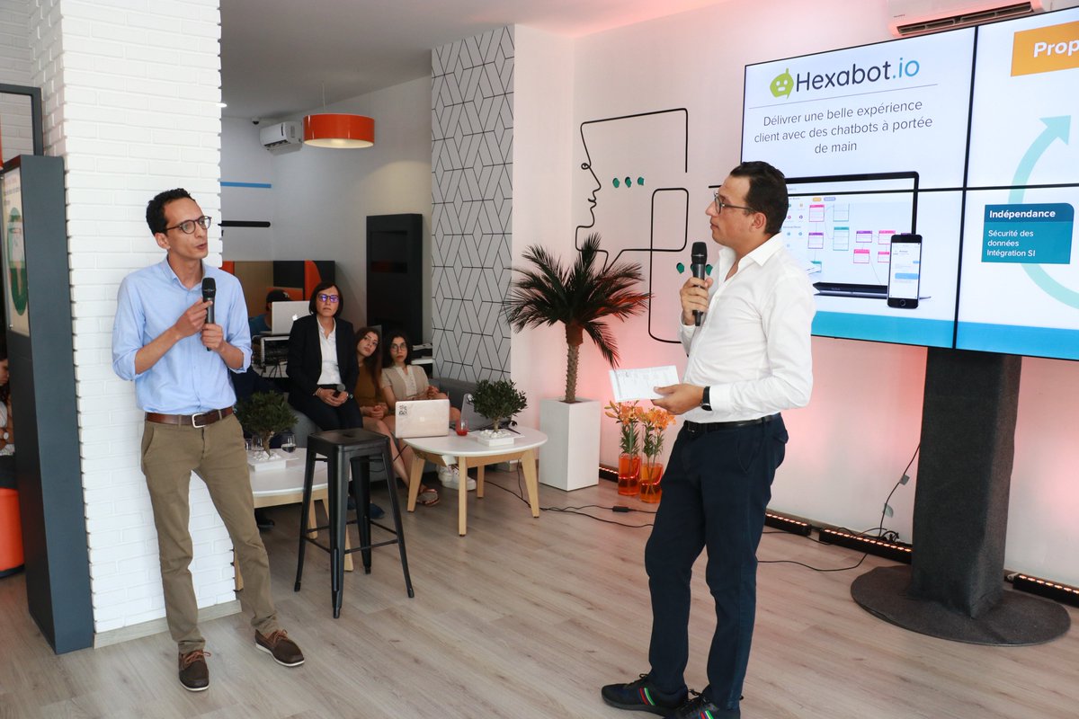 OrangeTN_Plus's tweet photo. Conversational chatbots are good! They are even better when they talk tunisian dialect. #Hexastack made the perfect chatbot for tunisian brands including our brand. Thanks to #Hexastack #AI @OrangeTN will be more effective when it comes to engaging with our customers 😉 https://t.co/xiuUC1wUOq