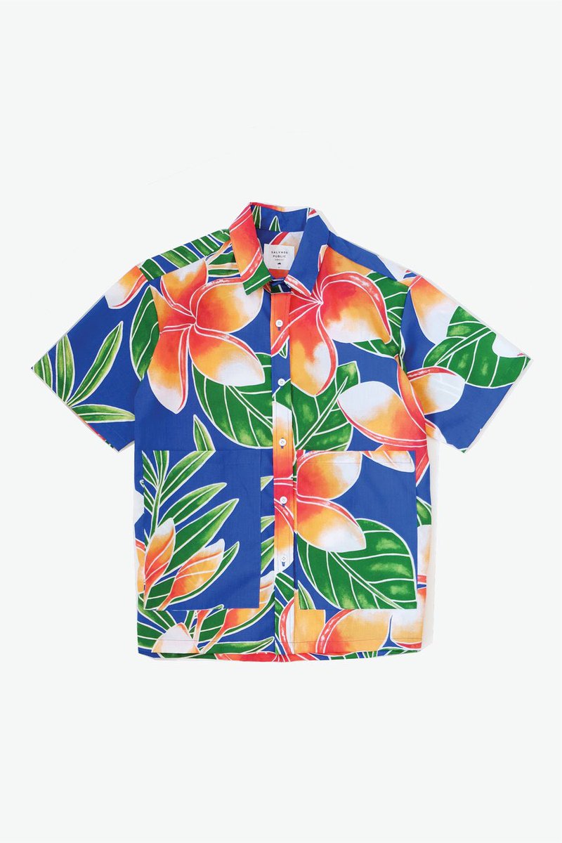 it’s been HOT hot this summer in Hawai’i, stay cool in our button down shirts🥵