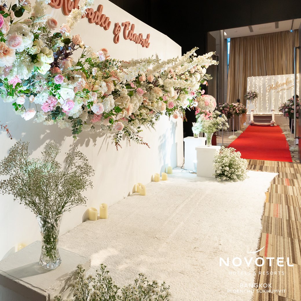 NovotelBKK_PS's tweet photo. Exchange vows and says ‘I do’ at Novotel Bangkok Ploenchit Sukhumvit. It’ll be an unforgettable celebration. Learn more >> https://t.co/n8gqtcxxle
🎉💍🎊🎎❤️
#Bangkok #Wedding #Event #Novotel https://t.co/i5INbLYOlD