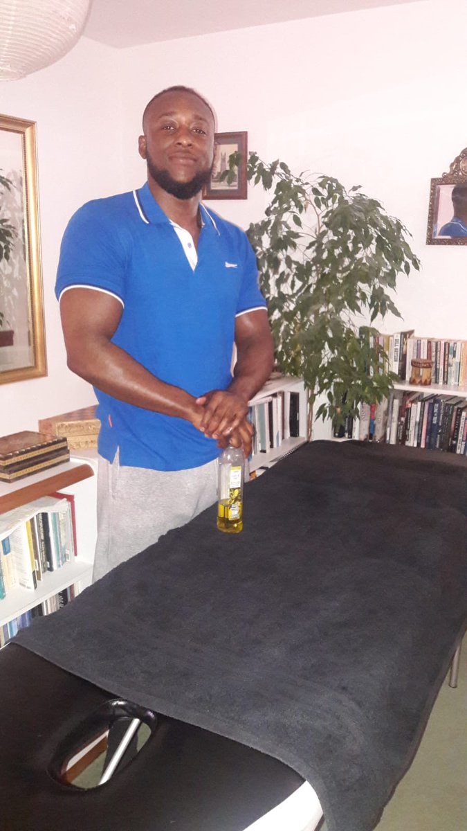 TimeinMed's tweet photo. Happy Tuesday Guys !!! When ever you are ready i am always here for you to book a massage, just look at this handsome face 😅

#birminghammassage #birmingham #malemassage #femalemassage #incallmassage #outcallmassage #timeinmeditation #massage https://t.co/Coip3uiy9E