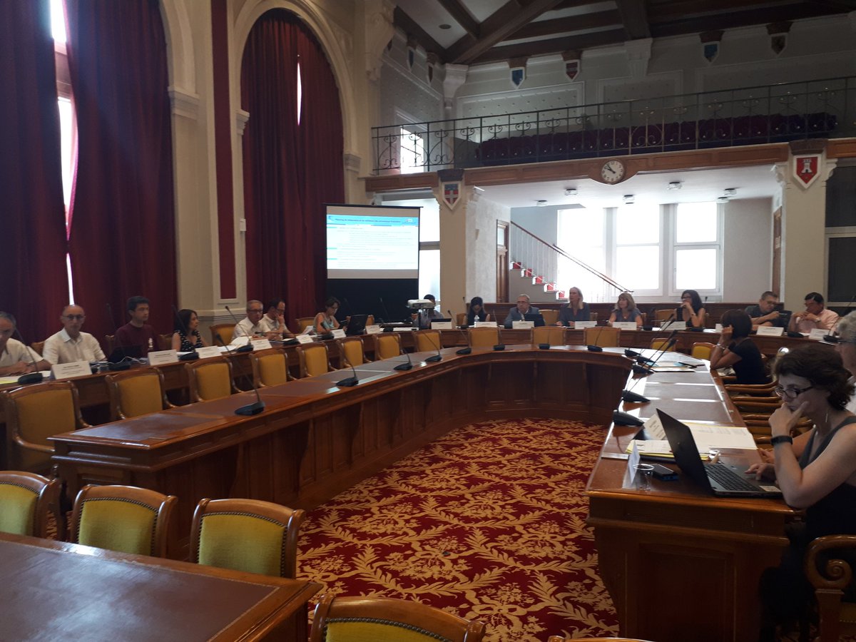 Réunion du collège territorial Var de SUD THD présidé par <a href="/Laetitiaquilici/">Laetitia Quilici</a> en présence d'Hélène Rigal <a href="/MaRegionSud/">Région Sud</a> et des élus des EPCI pour faire avancer le projet varois de déploiement de la fibre