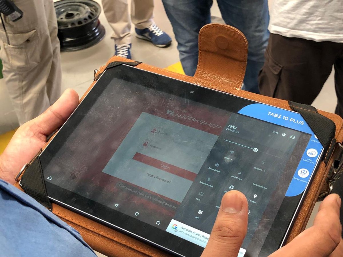riteshmadhok's tweet photo. #DrivetoDiscover9 final day takes us to #Tezpur dealership which is Hondas first dealership to adopt #HONDA new corporate identity @HondaCarIndia https://t.co/VTCzazxypa