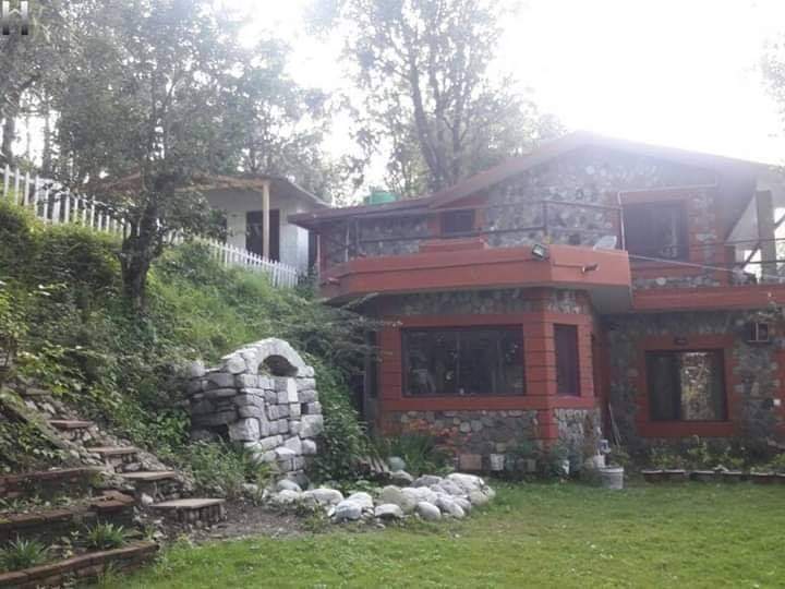 Holiden1's tweet photo. Home is never too far when you travel with HoliDen. Stay in your dream holiday home for your next vacation.

Experience Nainital from this house Here: https://t.co/DEoqQkCyQN

#holiden #Homestays #Homestay #nainital https://t.co/c13qhWI53Z
