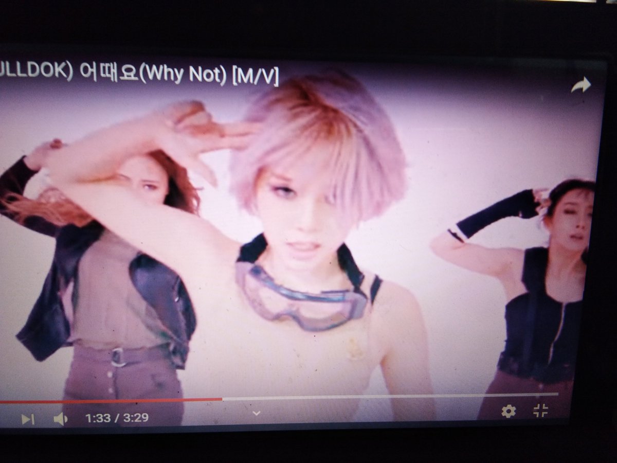 stan_sagigilid's tweet image. one group w/potential, so with other post PD101 s1 group, but kpop competition so fierce #bulldok #kimi