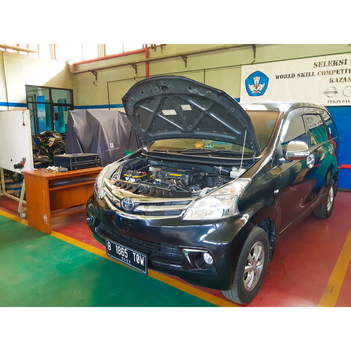 Pada siang ini, telah dilakukan persiapan ASC (Asean Skill Competition) di Kejuruan Otomotif Pusat Pelatihan Kerja Pengembangan Industri/BLK Pasar Rebo.