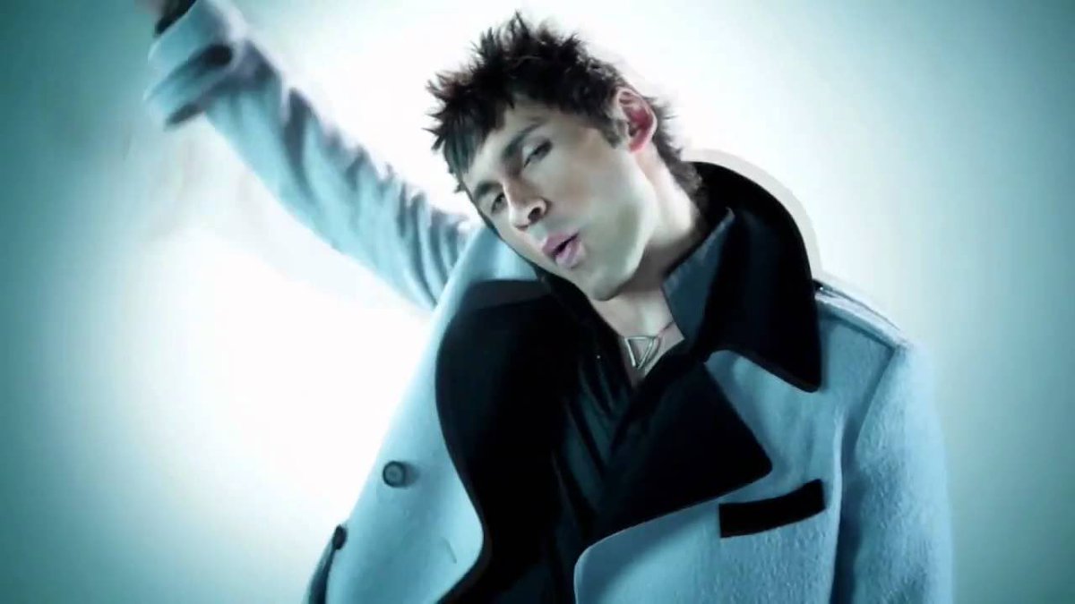 Лайк, если:
«Чика-бомб! Туру-туру, туру-туру! Чика-бомб! Туру-туру-туру!»