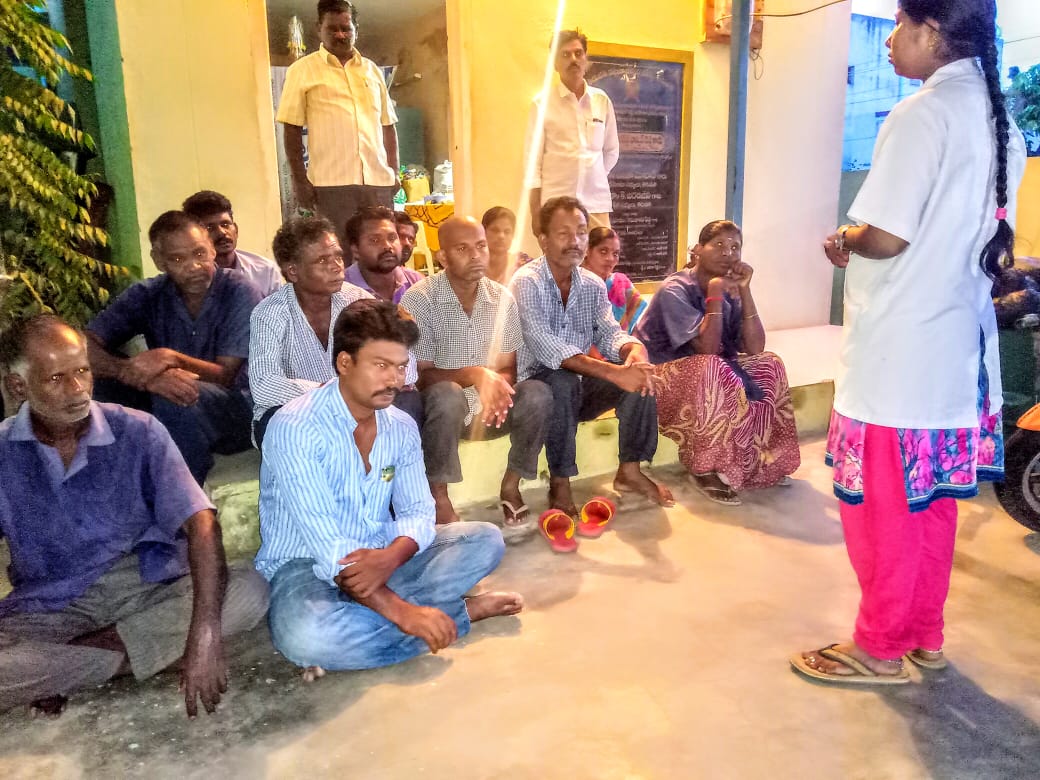 carengrowind's tweet photo. #Sanitation workers play a key role in keeping the city clean but their health is most vulnerable. Apart from social atrocities that they face, they are exposed to health problems by the virtue of their occupation.This can be prevented by proper #preventive #healthcare measures. https://t.co/56x8pAxGAV