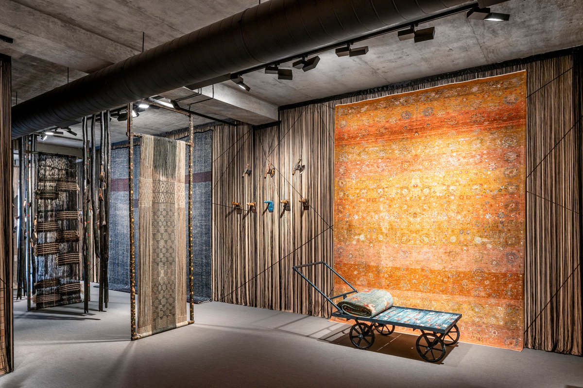 FrontRugs's tweet photo. Our exhibition for the talented Lila Valadan who we now represent alongside Jan Kath, Zoë Luyendijk and Michaela Schleypen. Photo by Joas Souza - Architectural and Aerial Photographer
#frontrugs #handmade #luxury #lilavaladan #jankath #zoeluyendijk #michaelaschleypen https://t.co/mPkALydFEC