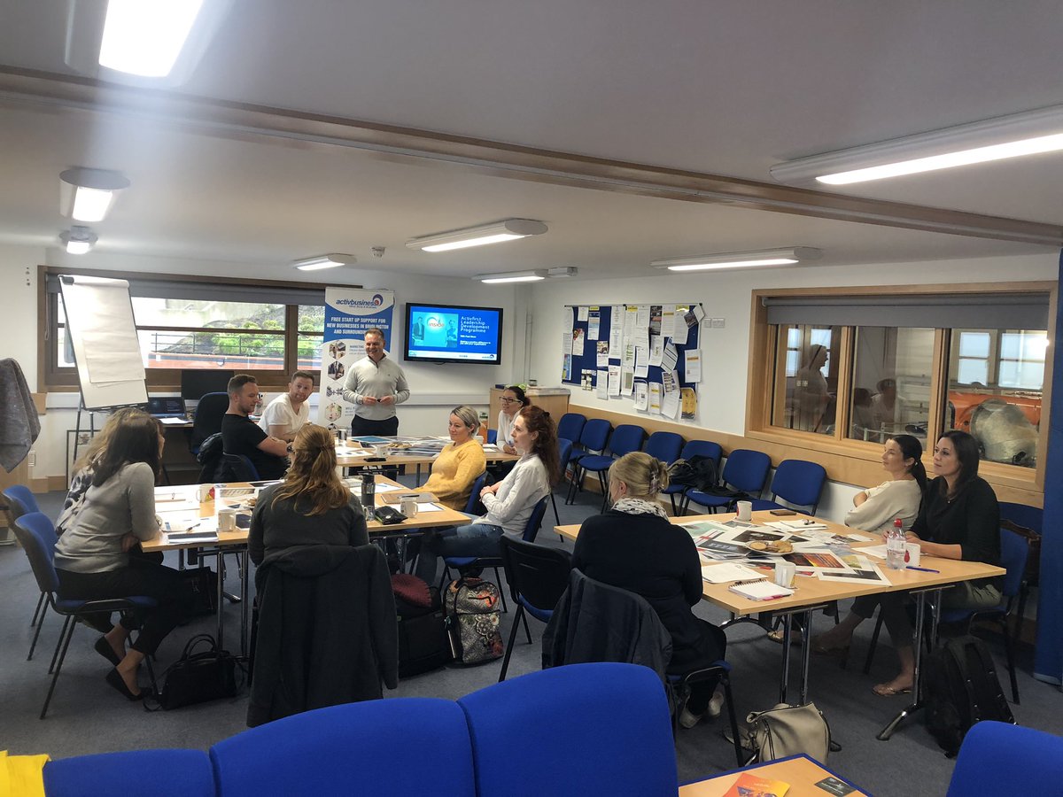 Activfirstltd's tweet photo. Activbusiness delivering a fully funded Leadership &amp; Management Workshop for local businesses in Bridlington. Today’s focus is on Self-Awareness, leading others and positively managing conflict. Big thanks to @Insideleader1. @BathtekB @HudsonContract @TheHingeCentreL https://t.co/UGrPu4k7dY