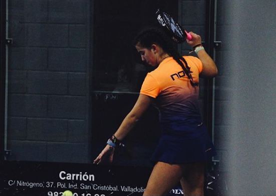 noxpadel's tweet photo. Damos nuestra más sincera enhorabuena a nuestras campeonas 🏅🏆 Lorena Rufo y @CrisCarrascosa a nuestras finalistas🏅👏Alexandra Torralba y Lucía Rodríguez del TyC Premium de Extremadura. ¡Felicidades a todo el #TeamNoxJR por los fantásticos resultados! https://t.co/alNtNorsHy